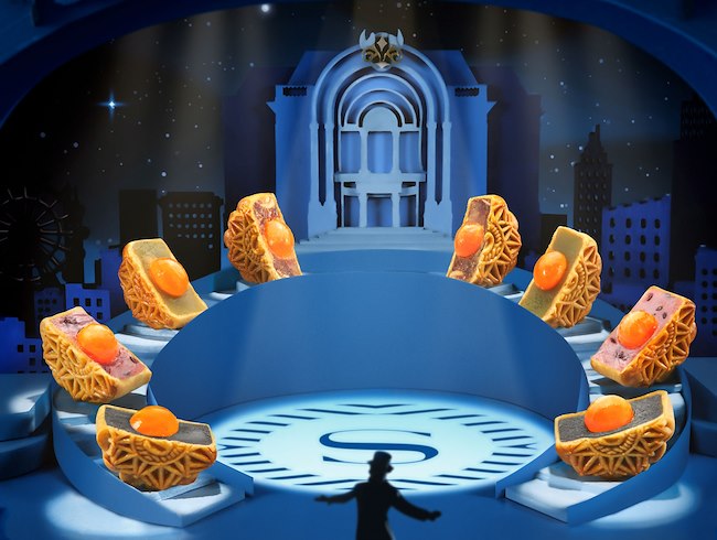 THE ART OF MOONCAKE CRAFTSMANSHIP ON A FIVE-STAR STAGE